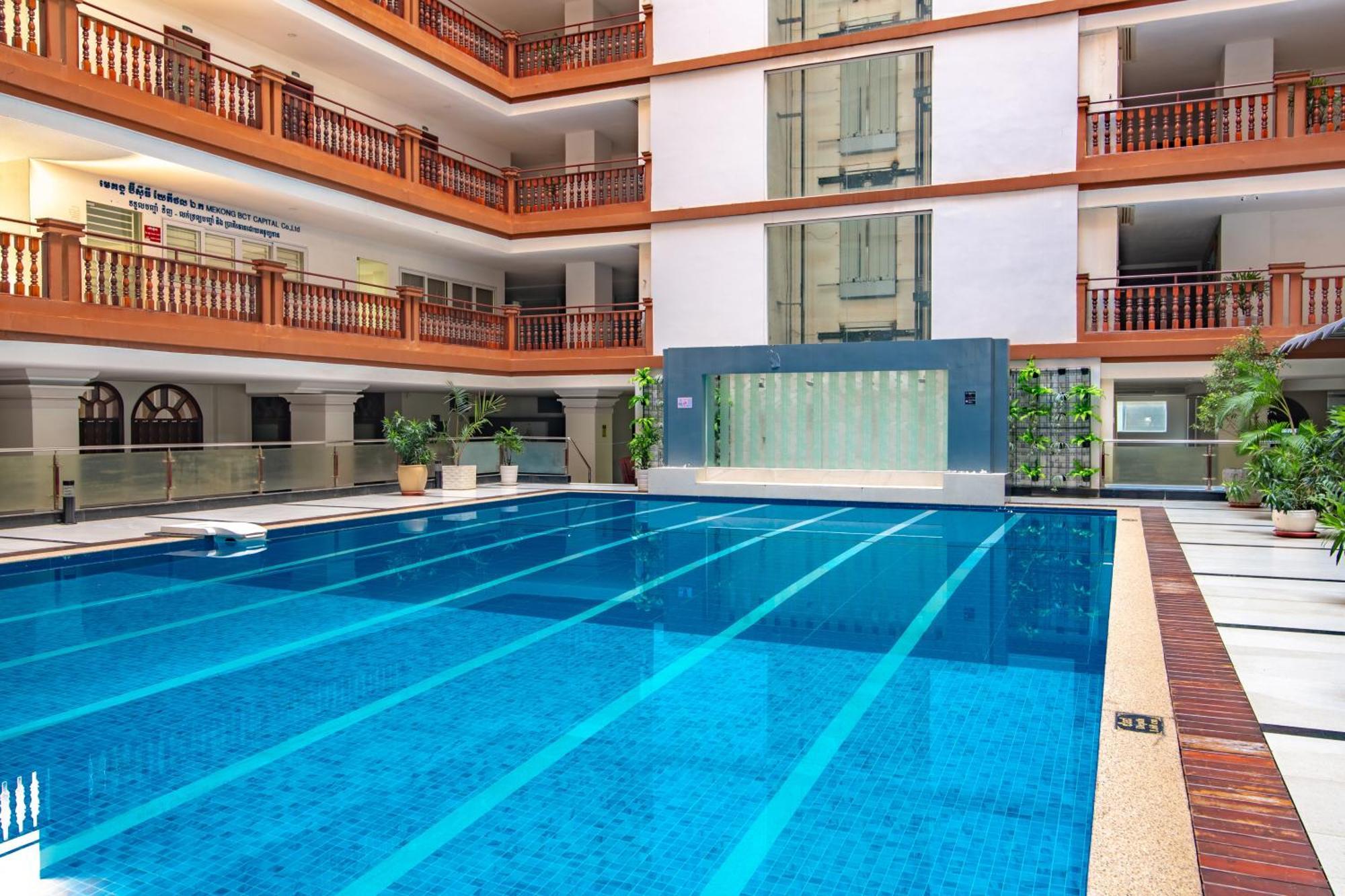 Mekongview 2 Condotel Phnom Penh Exterior photo