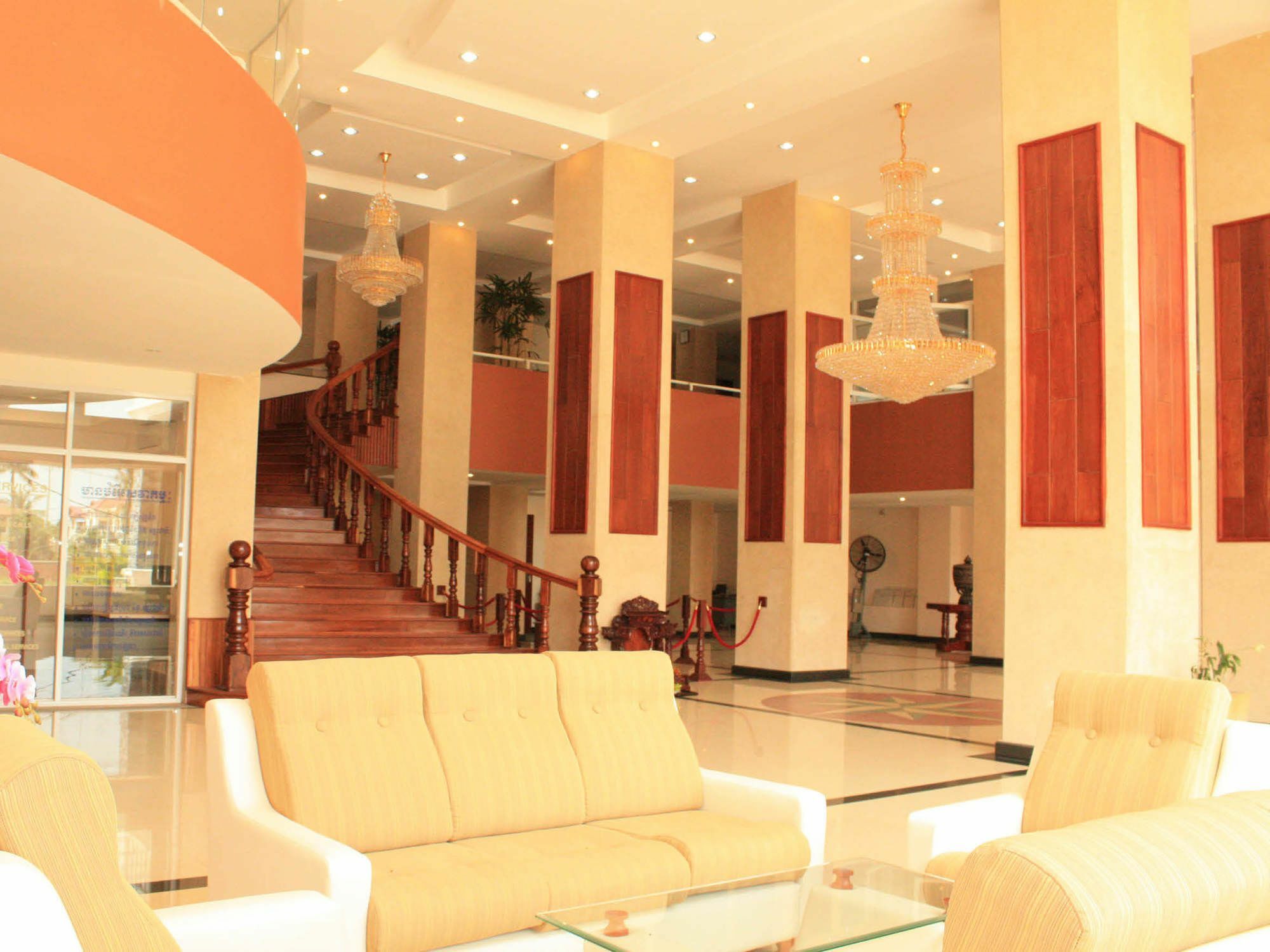 Mekongview 2 Condotel Phnom Penh Exterior photo